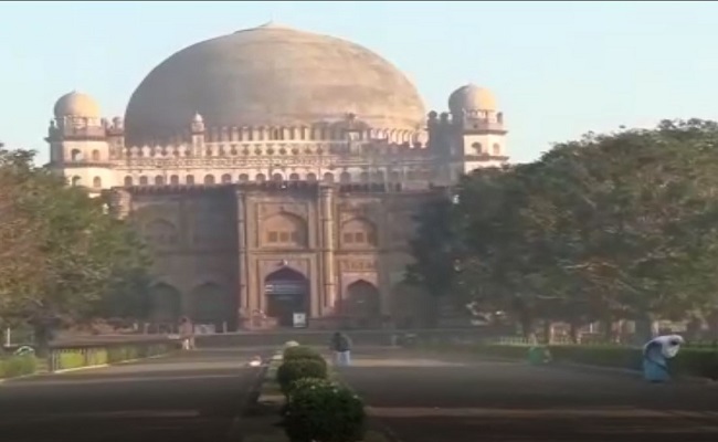 ವಿಜಯಪುರದ ವಿಶ್ವ ವಿಖ್ಯಾತ ಗೋಳಗುಮ್ಮಟ ಬಂದ್