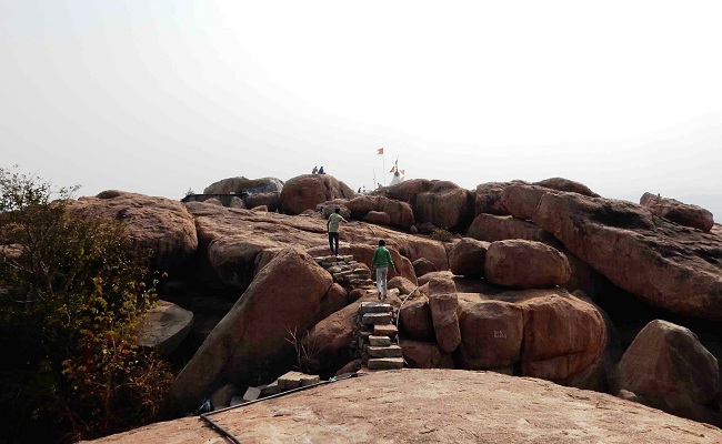 ಅಂಜನಾದ್ರಿ ಮೇಲೆ ಕೊರೋನಾ ಕರಿನೆರಳು