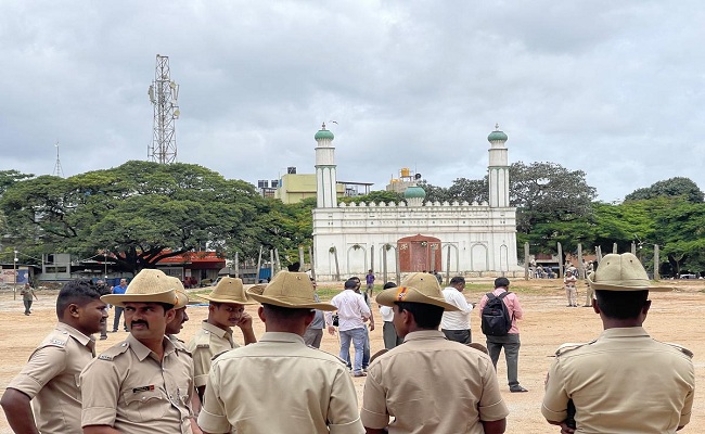 ಚಾಮರಾಜಪೇಟೆ ಸ್ವಯಂ ಪ್ರೇರಿತ ಬಂದ್ ಯಶಸ್ವಿ..!