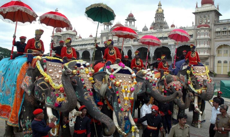 ಮೈಸೂರು ಪ್ರಯಾಣಿಕರಿಗೆ ಸಿಹಿಸುದ್ದಿ: ದಸರಾ ವೀಕ್ಷಣೆಗೆ 4 ವಿಶೇಷ ರೈಲು ಸೇವೆ