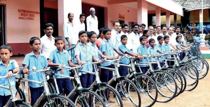 ಶಾಲಾ ಮಕ್ಕಳಿಗೆ ಸಿಹಿಸುದ್ದಿ ನೀಡಿದ ಸರ್ಕಾರ!