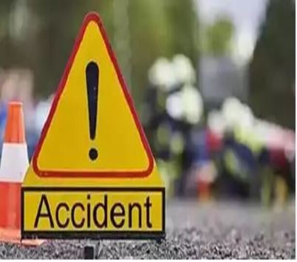 Road Accident: ಟಾಟಾ ಏಸ್, ಬೈಕ್​​ ಮಧ್ಯೆ ಭೀಕರ ಅಪಘಾತ : ಓರ್ವ ಸ್ಥಳದಲ್ಲೇ ಸಾವು