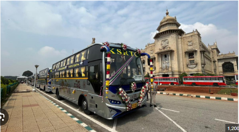 ದೀಪಾವಳಿ ಹಿನ್ನಲೆ ಟಿಕೆಟ್ ದರ ಹೆಚ್ಚಿಸಿದ KSRTC: ಇವರಿಗು ಖಾಸಗಿಯವರಿಗು ವ್ಯತ್ಯಾಸವೇನು ಎನ್ನುತ್ತಿರುವ ಪ್ರಯಾಣಿಕರು