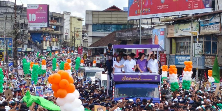 ಭರ್ಜರಿ ರೋಡ್ ಶೋ; ನಾಮಪತ್ರ ಸಲ್ಲಿಸಿದ ಪ್ರಿಯಾಂಕಾ