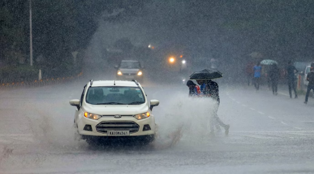 ರಾಜಧಾನಿಗೆ 2 ದಿನ ಯೆಲ್ಲೊ ಅಲರ್ಟ್​ : ಭಾರೀ ಮಳೆಗೆ ಸಜ್ಜಾಗಿ ಎಂದ ಬಿಬಿಎಂಪಿ