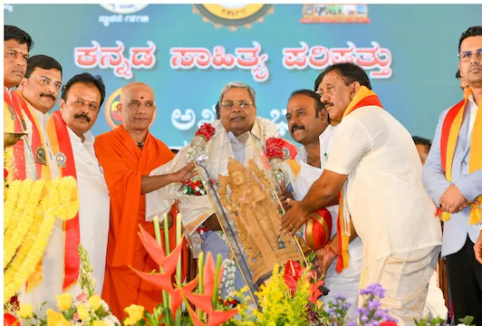 ಮಂಡ್ಯ ಜನ ಸಿಹಿ ನೀರು ನೀಡೋ ಜನರೆ ಹೊರತು, ವಿಷ ನೀಡೋ ಜನರಲ್ಲಾ : ಸಿ.ಎಂ ಸಿದ್ದರಾಮಯ್ಯ