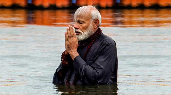 ದೆಹಲಿ ಚುನಾವಣೆ ದಿನವೇ ಪ್ರಧಾನಿ ಮೋದಿ ಕುಂಭಮೇಳಕ್ಕೆ ಭೇಟಿ !