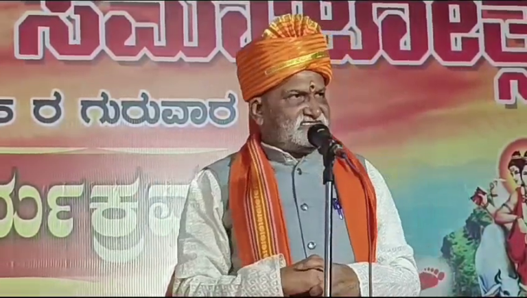 ಪ್ರಚೋದನಕಾರಿ ಭಾಷಣ ಆರೋಪ : ಪ್ರಮೋದ್​ ಮುತಾಲಿಕ್​ ವಿರುದ್ದ ಪ್ರಕರಣ ದಾಖಲು !